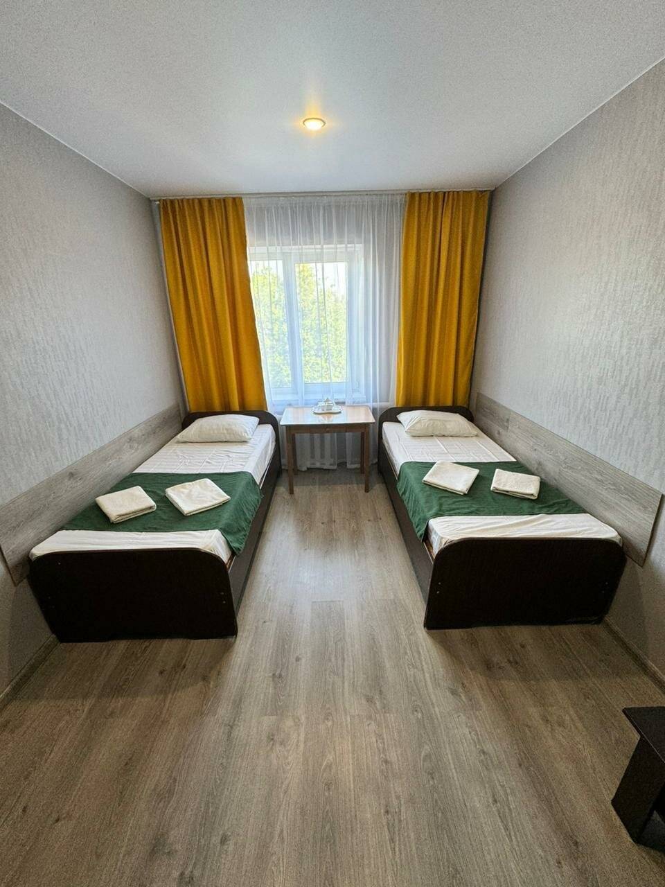 2-местный номер эконом с 2 односпальными кроватями